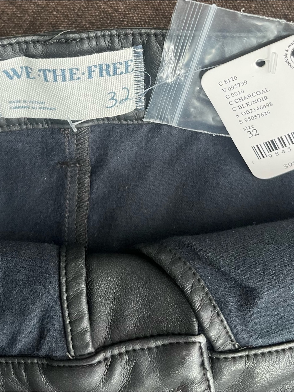 We The Free Gallivanting Vegan Peekaboo Skort - Picture 2 of 4